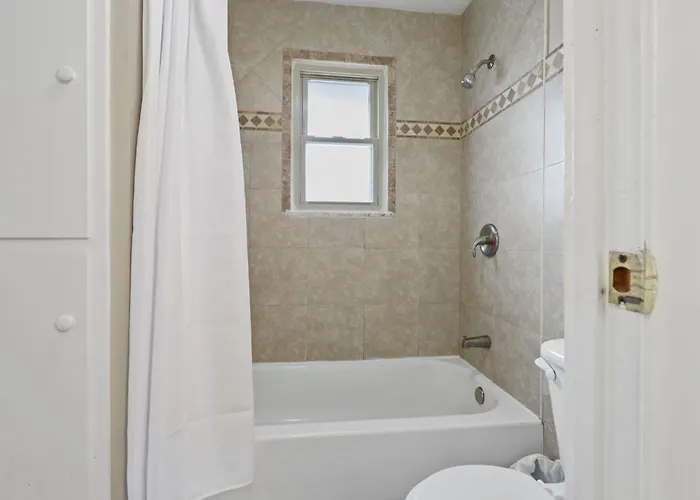 Holiday home Housepitality - The Woodward Park Charmer - 4br
