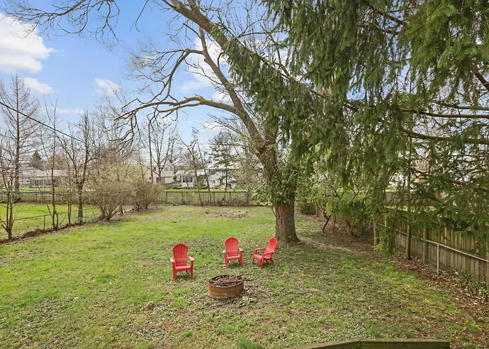 Housepitality - The Woodward Park Charmer - 4br *