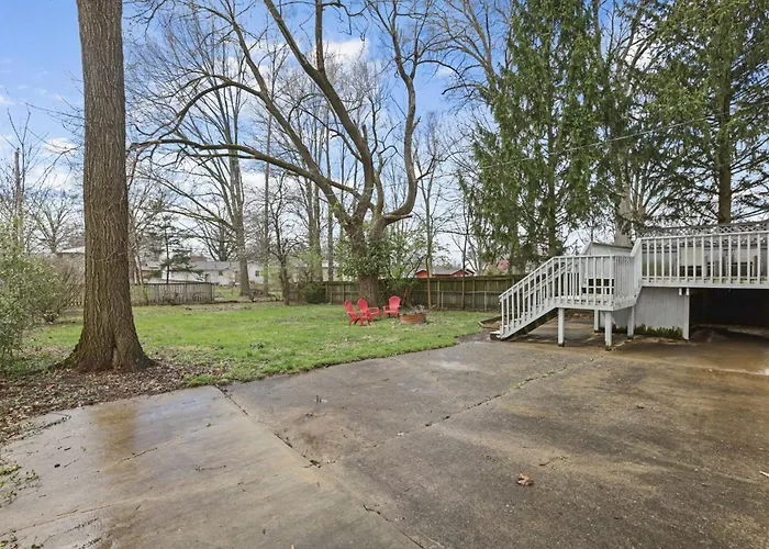 Housepitality - The Woodward Park Charmer - 4br Holiday home